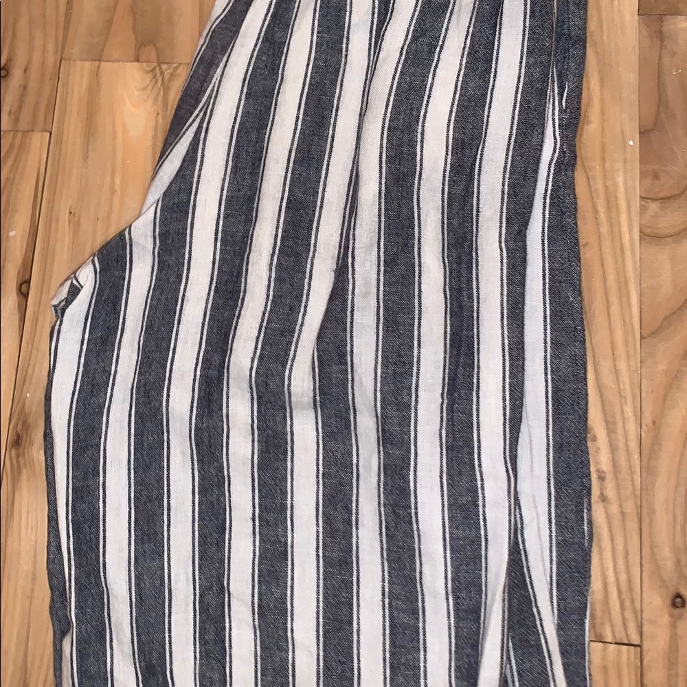 Clothes - Picture 12 of 16